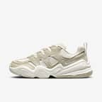 Nike Tech Hera Women's Shoes. Nike JP